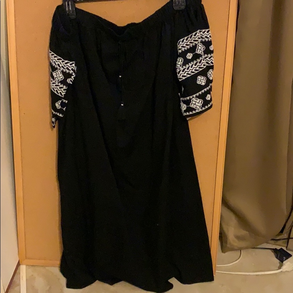 Old Navy off the shoulder dress